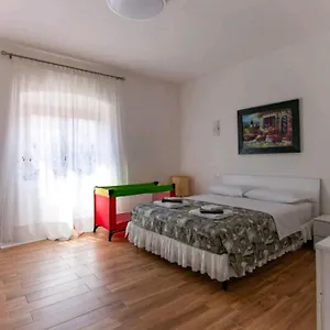 Rina's House La Spezia